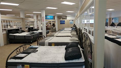 Raymour & <strong>Flanigan Furniture and Mattress</strong> Store located at 30 Gibbs Court, Middletown, NY 10940 - reviews, ratings, hours, phone number, directions, and more. . Flanigans furniture and mattress gallery